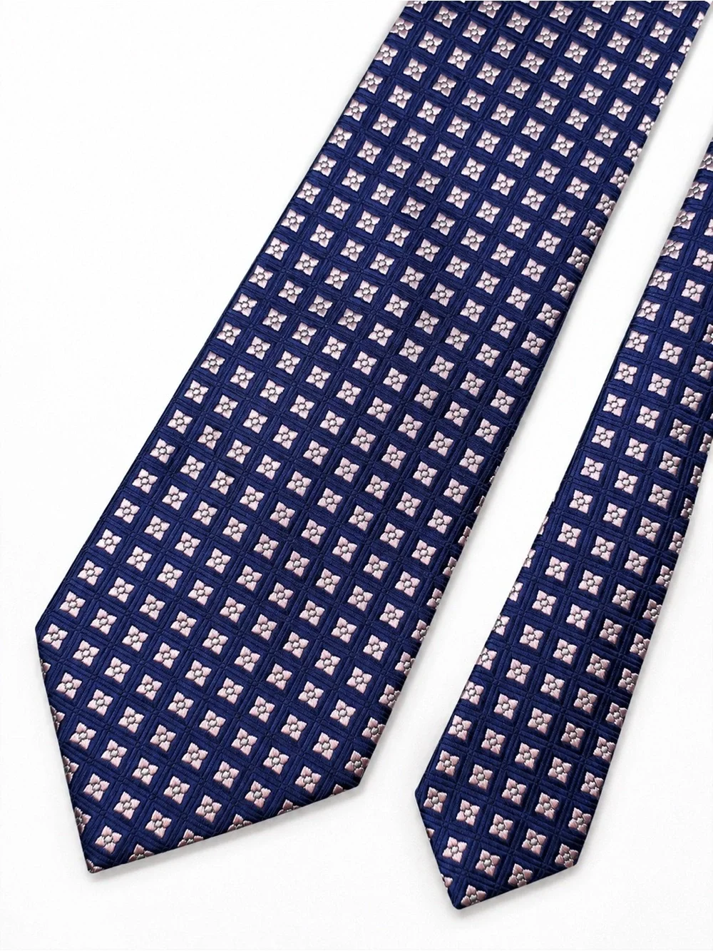 NWT Brooks Brothers 346 Silk Tie Blue Pink Geometric USA